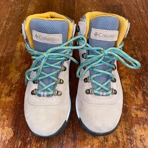 Columbia Hiking Boots